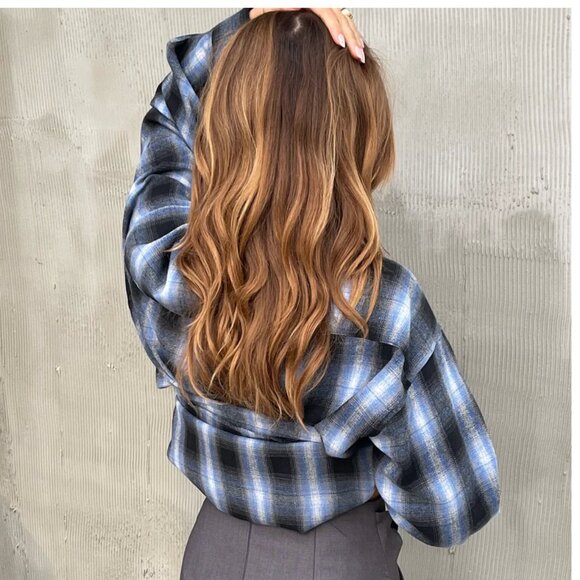 the : room Antwerp Plaid Oversize Button Down - Picture 3 of 11